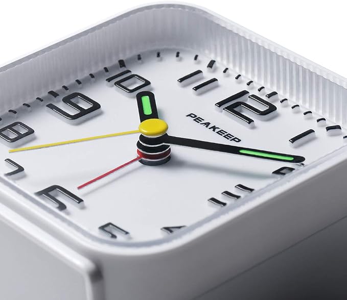 Peakeep 3D Numbers No Tick-Tock Analog Alarm Clock Classic Beep Sound | Snooze - Image 2