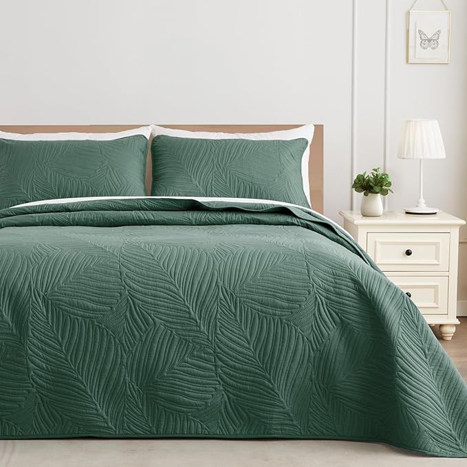 Exclusivo Mezcla 2-Piece Twin Quilt Bedding Set, Soft Microfiber Bedspreads | by ExclusivoMezcla