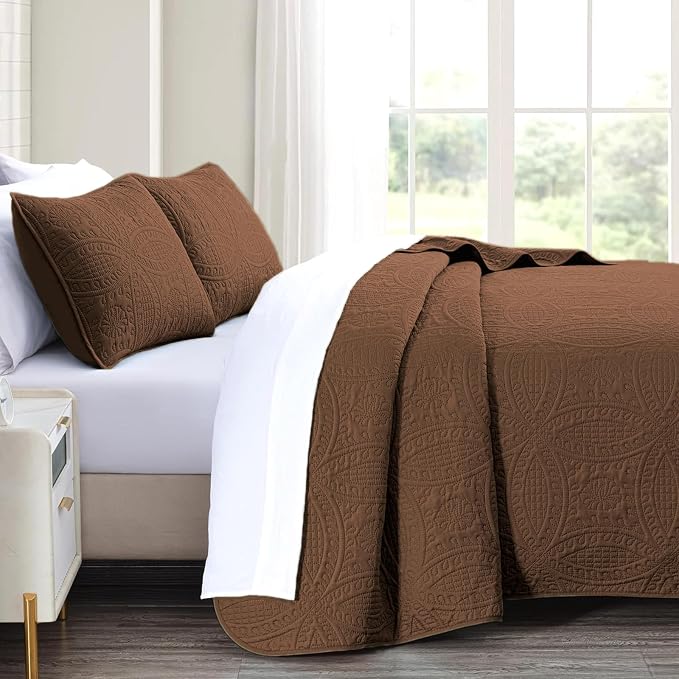 akkialla 118"x106" Brown California King Quilt Set, Oversized Floor-Length - Image 4
