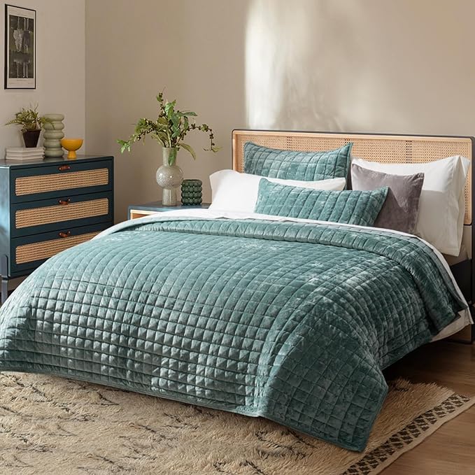RECYCO Channel Box Stitch Velvet Quilt Set, King Size, Aqua Green | Ultra Soft - Image 2