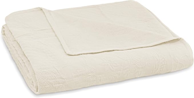 King Charles Modern Farmhouse Floral Matelasse Coverlet, 100% Cotton Breathable - Image 6