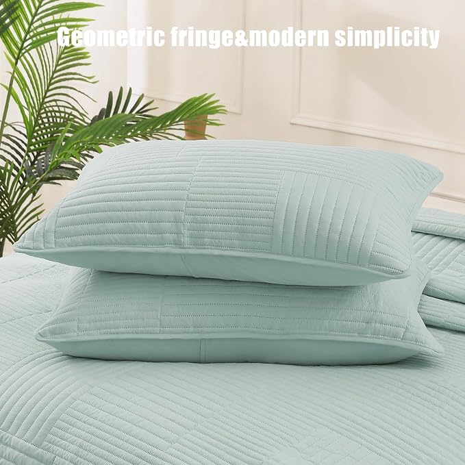 Whale Flotilla Ultra Soft Twin Quilt Bedding Set, Lightweight - Image 6