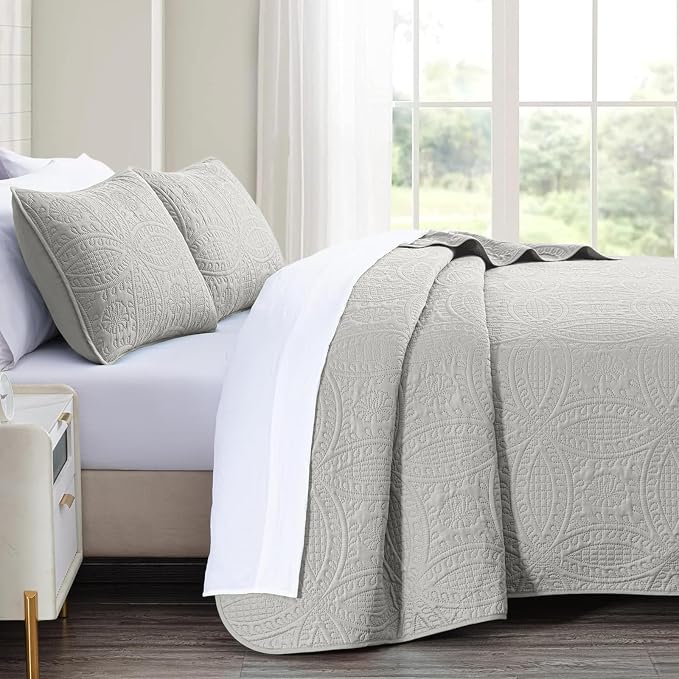 akkialla 118"x106" Light Grey California King Quilt Set, Oversized Floor-Length - Image 4
