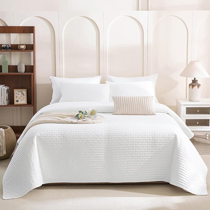 Lady Ann Oversized King Quilt 120x120, Lightweight & Soft Farmhouse Coverlet - Image 2