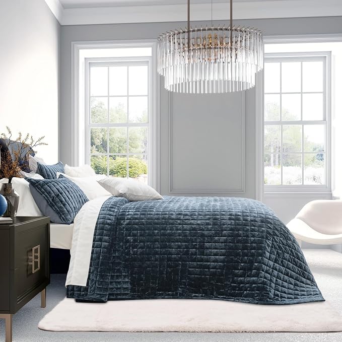 RECYCO Velvet Quilt Set, Oversized California King 118"x106", Stormy Blue | - Image 3