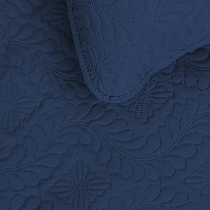 Easy-Going Reversible Quilt Set Twin, Bedspread - Image 3