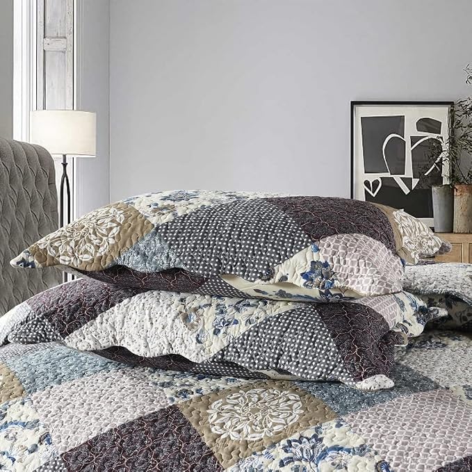 3-Piece Queen Quilt Set Quilted Bedspread Oversized Microfiber Lightweight - Image 5