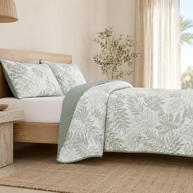 King Quilt Set-3 Pieces Soft Bedding Floral Reversible Coverlet | All Seasons - Image 9