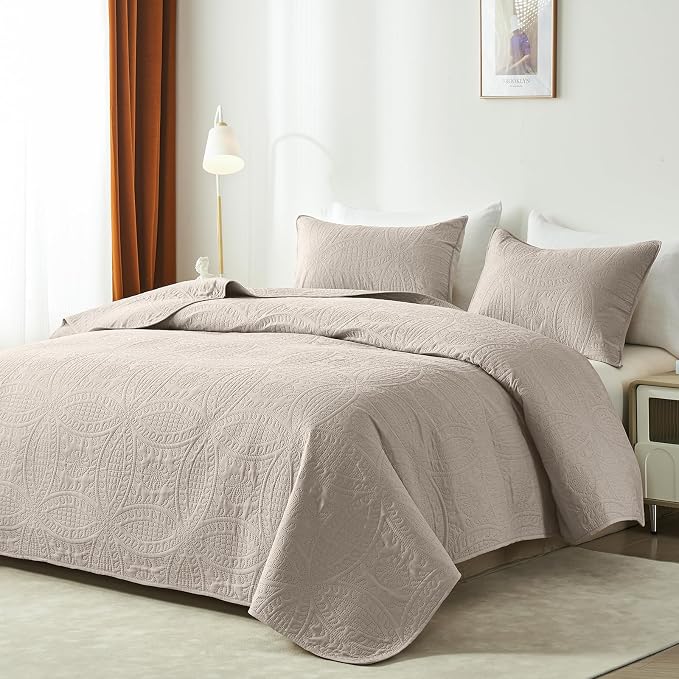 akkialla 118"x106" Taupe California King Quilt Set, Oversized Floor-Length - Image 2