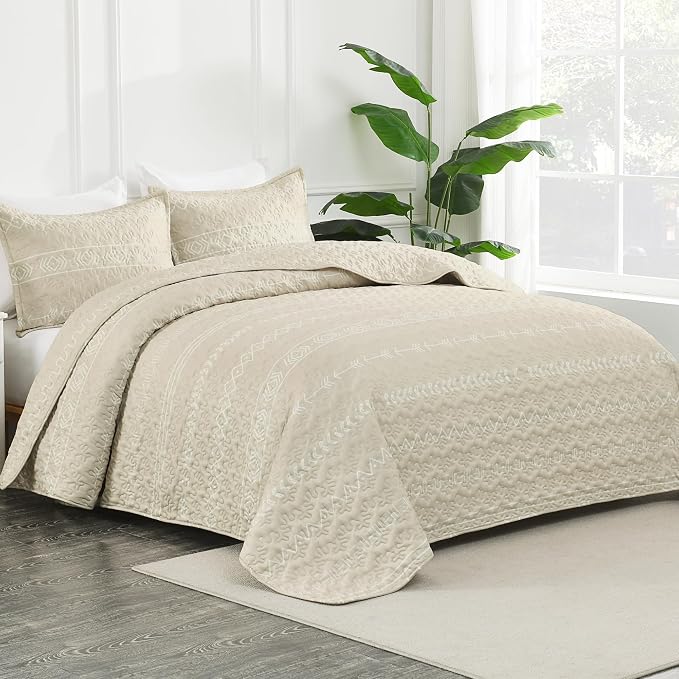 Beige King Size Quilt Set, 3 Pieces Boho Striped Bedspread | Soft Lightweight - Image 2