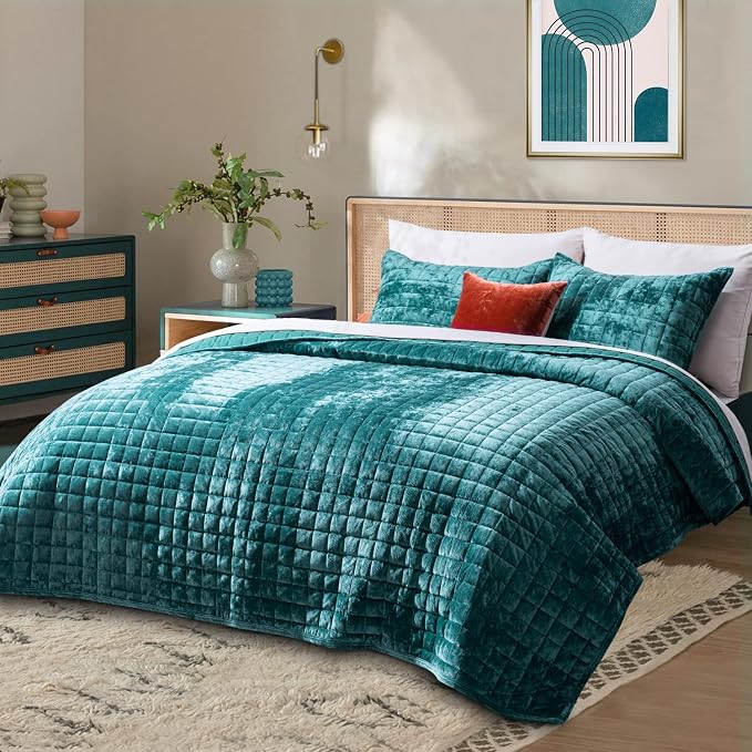 RECYCO Channel Box Stitch Velvet Quilt Set, King Size, Teal | Ultra Soft - Image 2