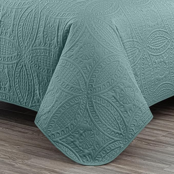 Chezmoi Collection Austin 3-Piece Oversized Bedspread Coverlet Set King - Image 4