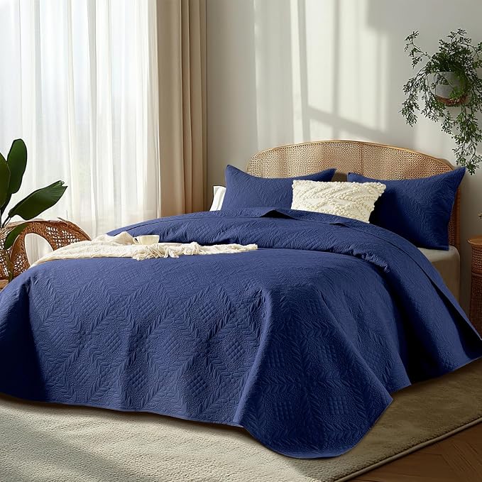 FLYMME Twin Quilt Bedding Set, Vintage Olive Leaf Design Bedspread Bed Coverlet - Image 2