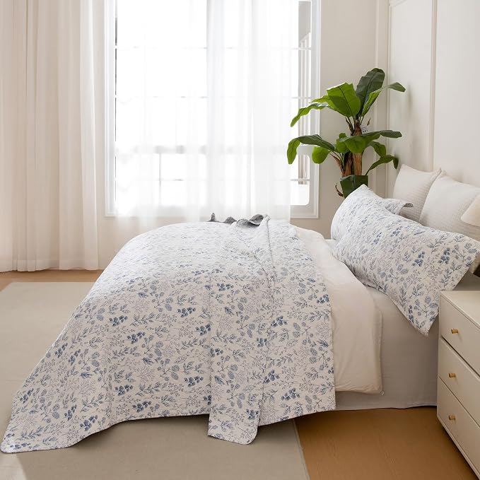 QSH Blue & White Floral Cotton Quilt Set Queen, 3 Pieces Botanical Flower - Image 9