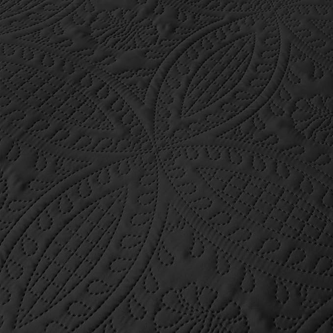 akkialla 118"x106" Black California King Quilt Set, Oversized Floor-Length - Image 7