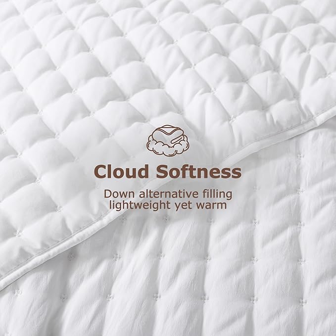 WDCOZY White Oversized King Quilt Set, California Cal King Rustic Bedspread - Image 4