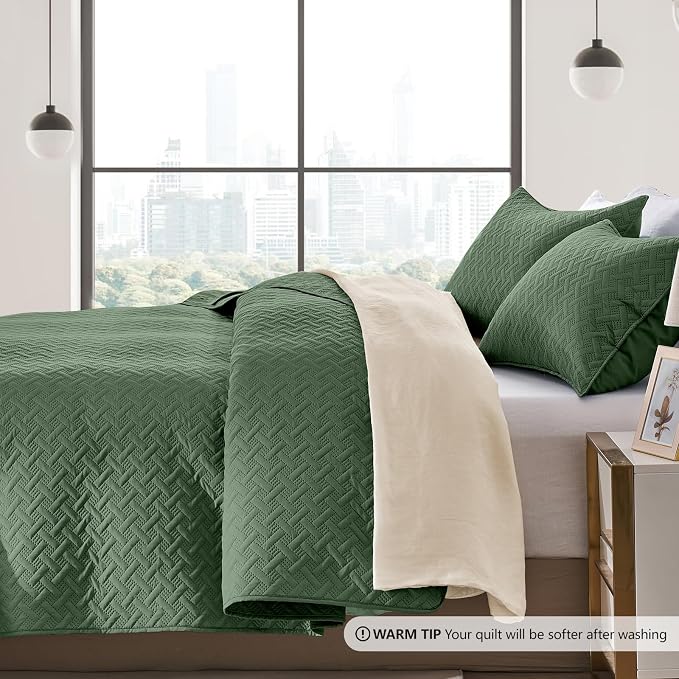 FLYMME Queen Quilt Bedding Set Olive Green Lightweight Bedspreads Full Size - Image 4