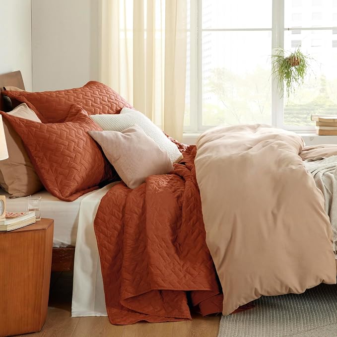 Bedsure King Size Quilt, Lightweight Comforter Set, Basket Weave, All-Season - Image 4