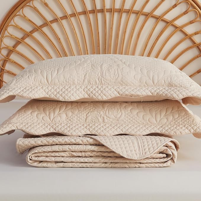 EVENHUG Oversized King Bedspreads California King Quilt Set - Image 8