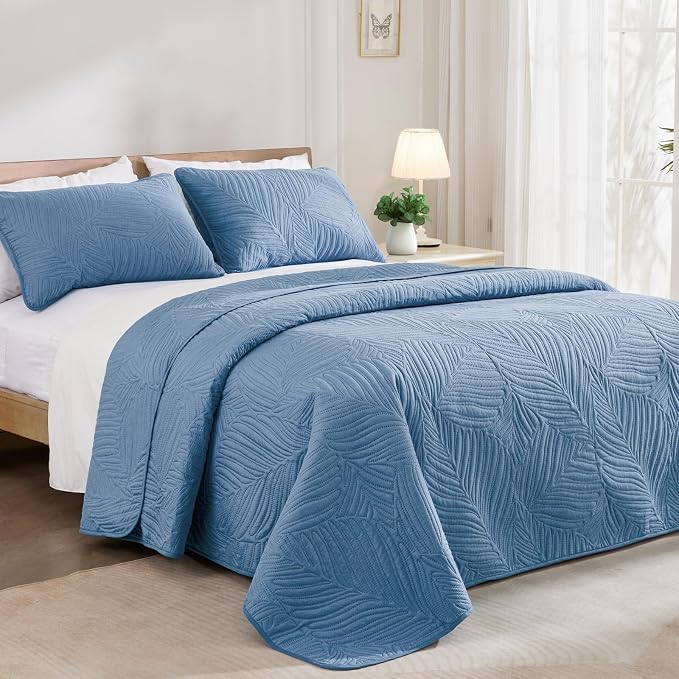 Exclusivo Mezcla 3-Piece King Quilt Bedding Set, Soft Microfiber Bedspreads | - Image 2