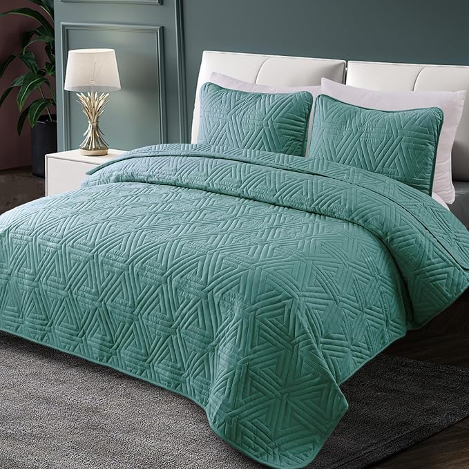 Whale Flotilla Soft Geometric Cal King Quilt - Image 2