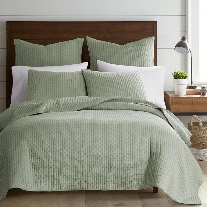Levtex Home Cross Stitch Reversible King/Cal King Quilt Set and 2 Pillow Shams by LevtexHome