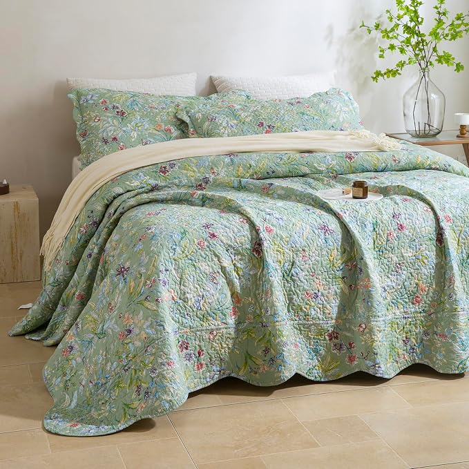 Lady Ann Oversized King Quilt 128x120, Lightweight Large Extra Soft Quilted by LadyAnn