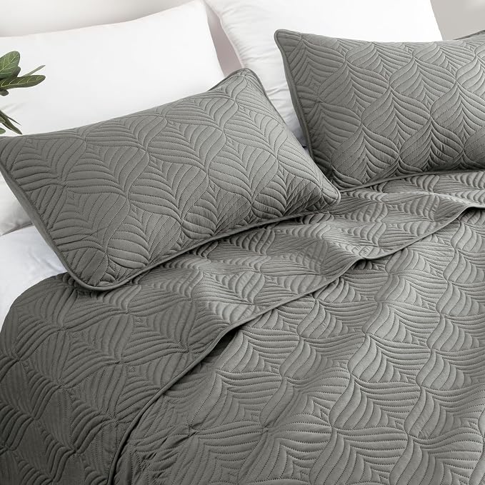 Whale Flotilla Extra Soft Twin Quilt Bedding Set, Lightweight Bedspreads | Grey - Image 6