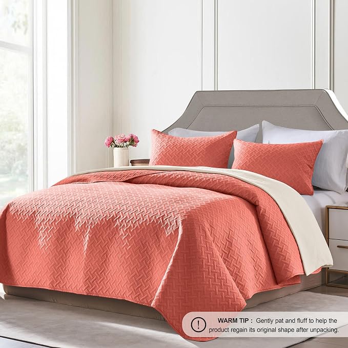 FLYMME Quilts Queen Size, Lightweight Coral Bedspreads, Basket Weave Pattern - Image 2