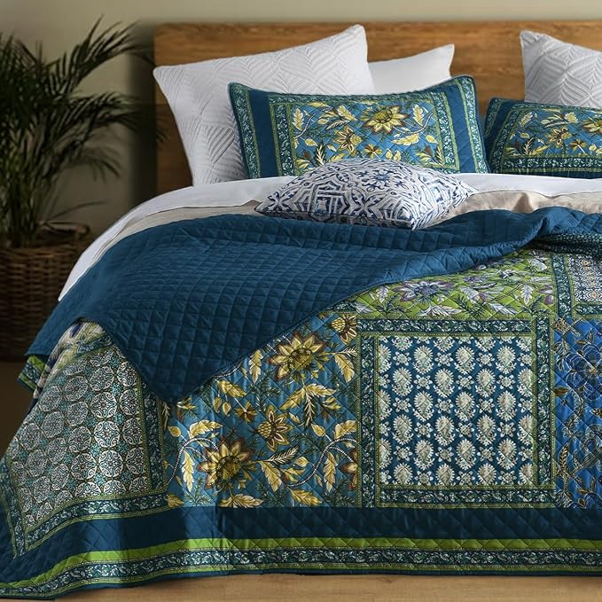 Queen Quilt Set by TEXSTEAD