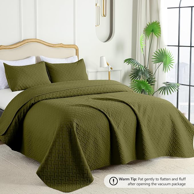 FLYMME Quilts Queen Size, Lightweight Olive Green Bedspreads, Basket Weave - Image 2