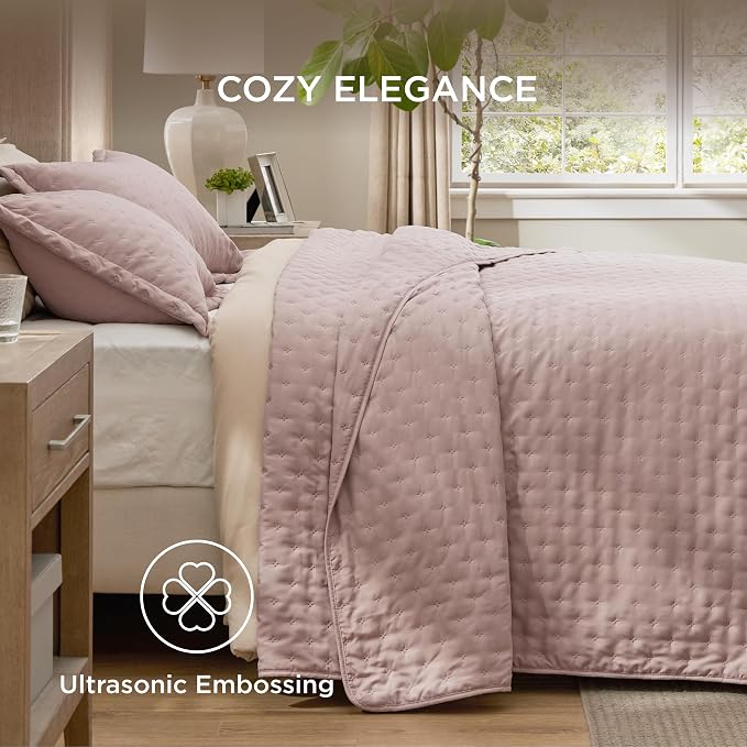 Bedsure King Size Quilt Bedspread, Thin Comforter, Dusty Rose Coverlet | - Image 4
