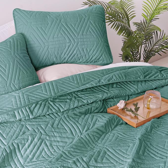 Whale Flotilla Soft Geometric Cal King Quilt - Image 3