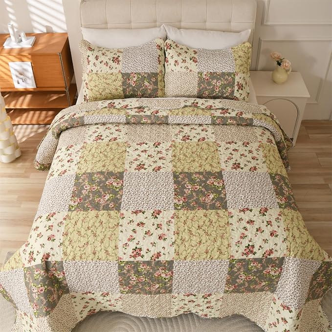 Summer Floral Queen Quilted Bedspread, Romantic Beige Quilt Set, Reversible - Image 8