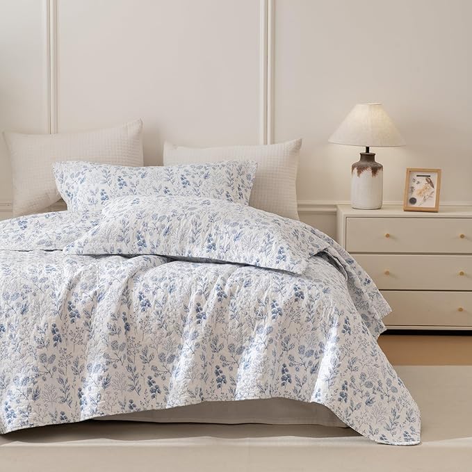 QSH 100% Cotton Floral Quilt Oversized Queen by QSH
