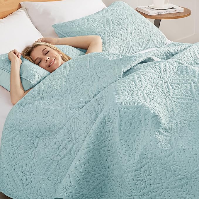 Exclusivo Mezcla Full Queen Quilt Set, Aqua Blue | Lightweight Soft Bedspreads - Image 4