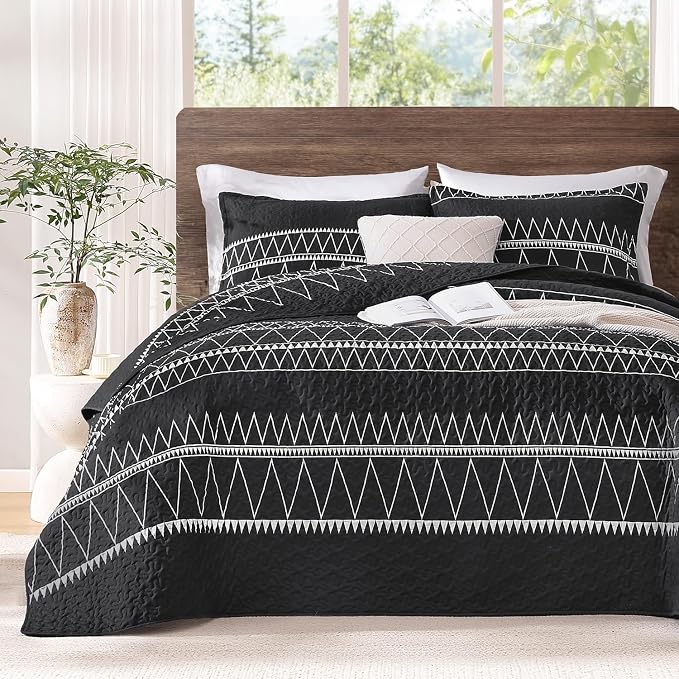 Black Oversized Super King Quilt Set, 3 Pieces Striped Bedspread | Boho Soft - Image 2