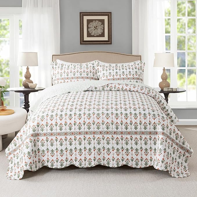3-Piece Quilt Set Quilted Bedspread Lightweight Coverlet Set Garden Style by Travan
