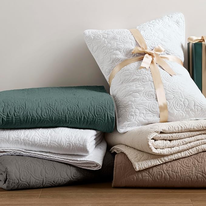 Madison Park Queen Quilt Bedding Set, Cottage-Inspired Damask, Classic Stitch - Image 6