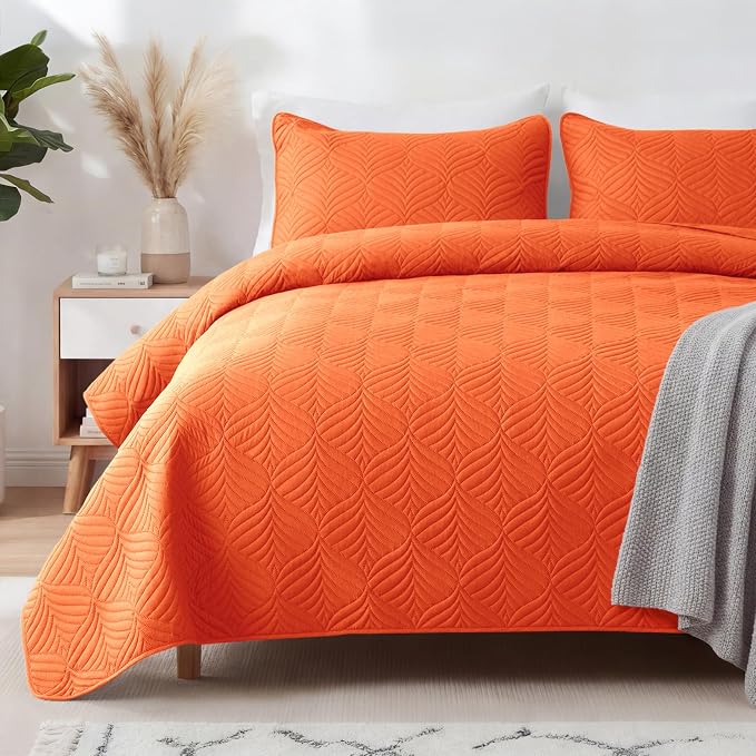 Whale Flotilla Soft Cal King Quilt Bedding Set, Lightweight Bedspreads | Burnt by WHALEFLOTILLA