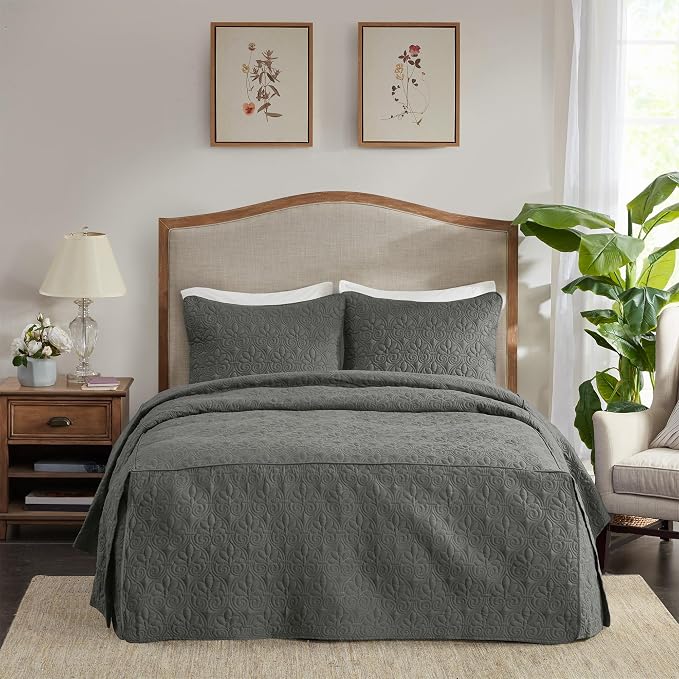 Madison Park Classic Traditional Damask Quilted Bedspread Set, All Season by MADISONPARK