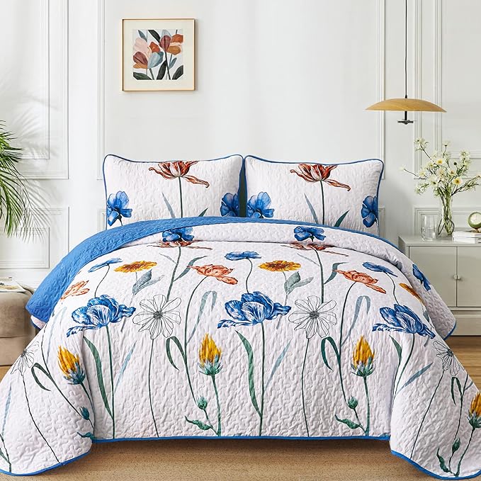 WONGS BEDDING Blue Quilt Set King Size, Cute Floral Botanical Bedspread Bedding by WONGSBEDDING