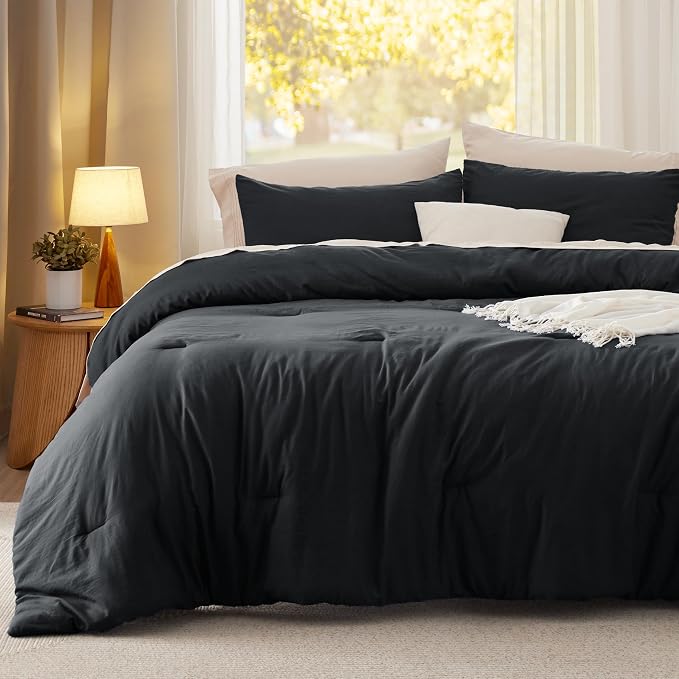 Bedsure King Comforter Set, 3 Pieces GentleSoft™ Bed Set, 1 Lightweight - Image 2