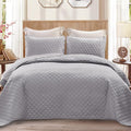 Exclusivo Mezcla Reversible King Size Quilt Bedding Set, Light Grey | by ExclusivoMezcla