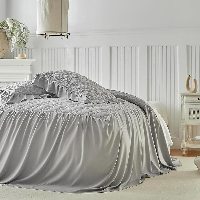 Ruffle Skirt Bedspread Set Flower Style - Image 6