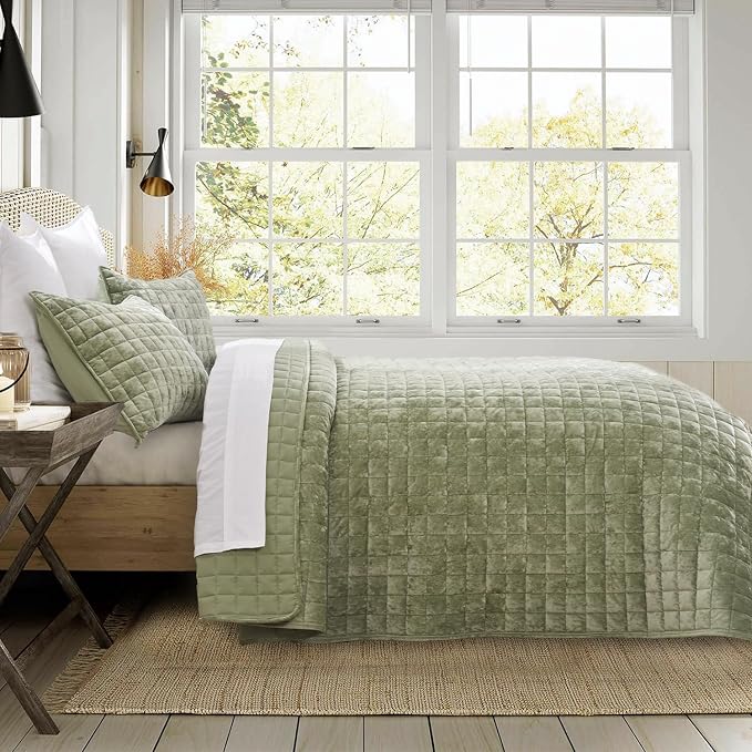 RECYCO Channel Box Stitch Velvet Quilt Set, King Size, Sage Green | Ultra Soft - Image 3