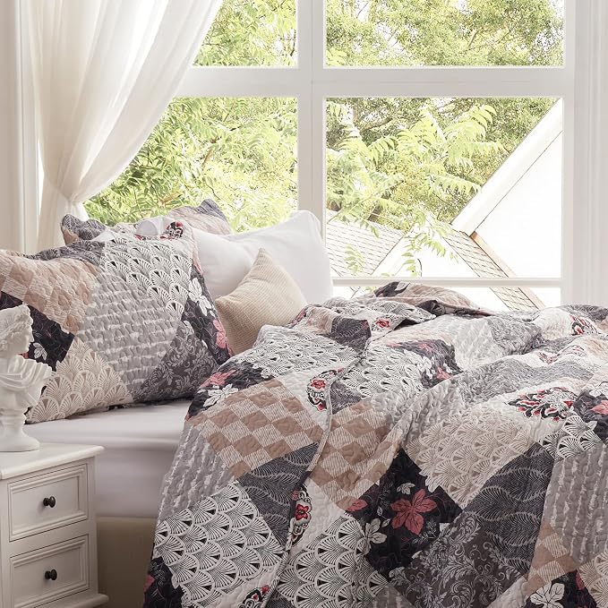Full/Queen Size Quilt Set 3 Pieces Lightweight Reversible Bedspread-90''x98'' - Image 7