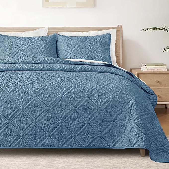 Exclusivo Mezcla Full Queen Quilt Set, All Season Bedding by ExclusivoMezcla