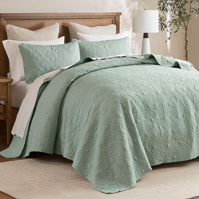 Madison Park Twin Quilt Bedding Set, Cottage-Inspired Damask, Classic Stitch - Image 10