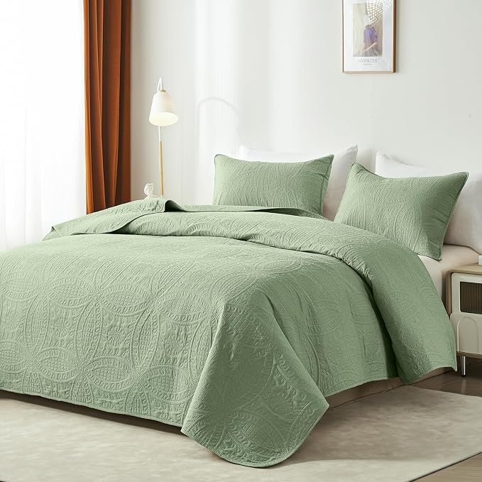 akkialla 118"x106" Sage Green California King Quilt Set, Oversized Floor-Length - Image 2